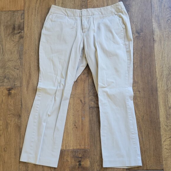 GAP Pants - GAP Beige Ankle Pants